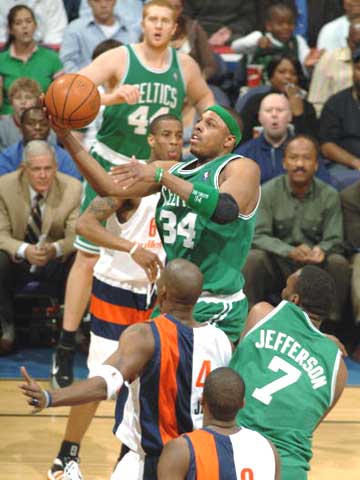 供了一个坚 供了一个坚