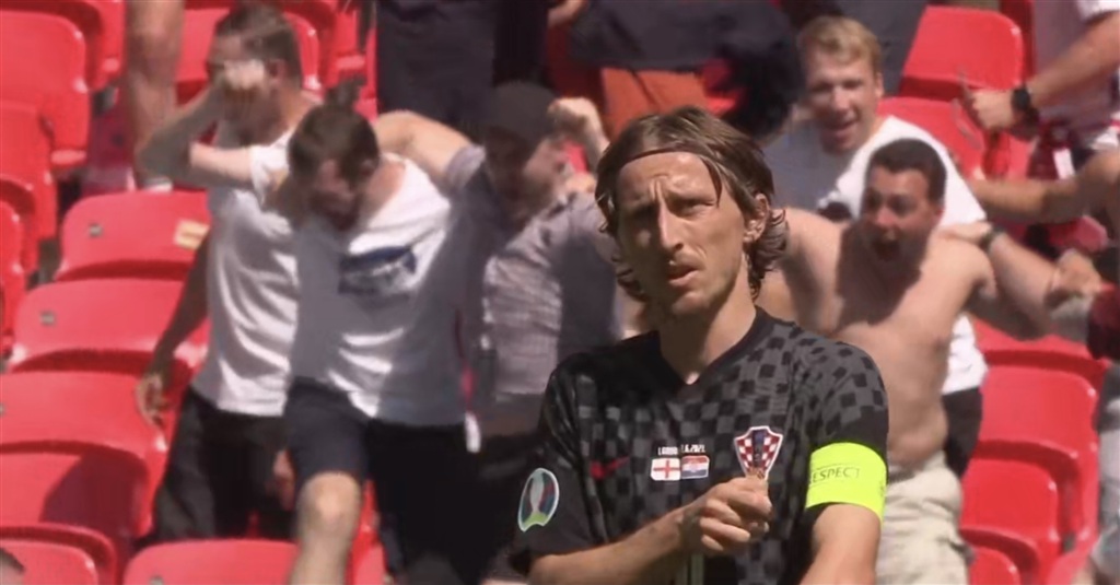 在比赛中因 在比赛中因