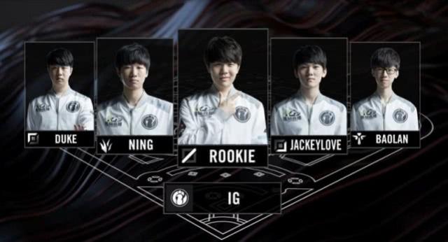 至少有三支 至少有三支