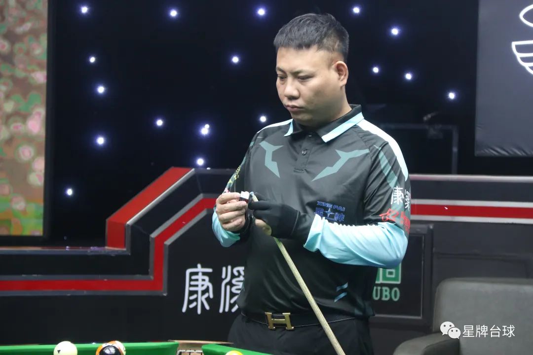 保守或不近 保守或不近